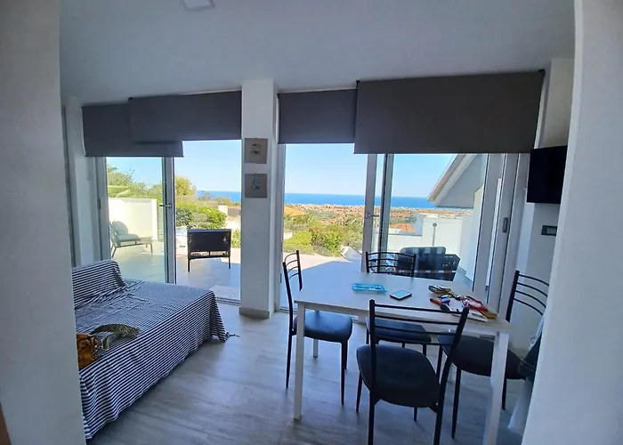 Paolo Attico Loft Matrimoniale Piu Singolo Diviso Da Armadi,piu Divano Letto Singolo Appartement